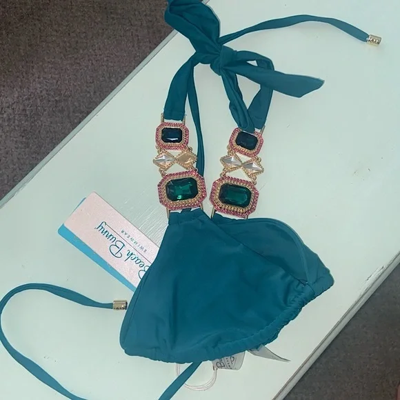 Beach Bunny Jazmin Top - Picture 2 of 9